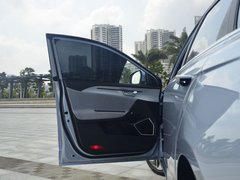 2019款  高维标准续航幂方版