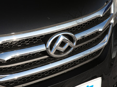 2019款 PLUS 2.0T 自动精英版 国VI
