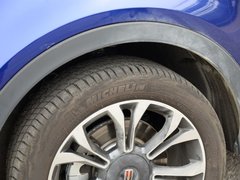 2019款 2.0T 智联旗享四驱版
