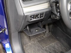 2019款 2.0T 智联旗享四驱版