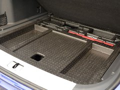 2019款 2.0T 智联旗享四驱版