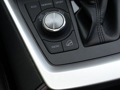 2020款 双擎  2.5L CVT两驱精英版