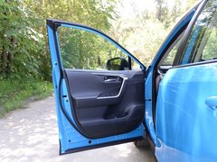 2020款 双擎  2.5L CVT两驱精英版
