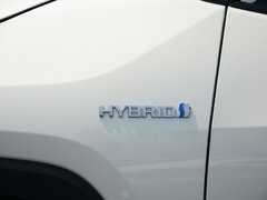 2020款 双擎  2.5L CVT两驱精英版