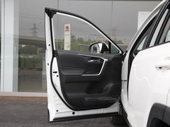 2020款 双擎  2.5L CVT两驱精英版
