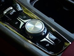 2020款 1.5T 自动豪华型