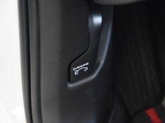 2019款 2.0T 两驱纯版 国VI