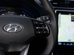 2020款 1.5L CVT旗舰型