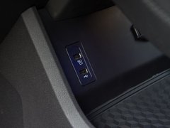 2019款 1.6TGDI 自动豪华型