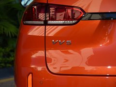 2019款 1.5T 两驱倾橙限量版