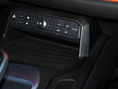 2019款 1.5T 两驱倾橙限量版