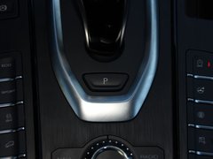2019款 1.5T 两驱倾橙限量版
