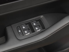 2019款 30TD 型动版