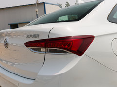 2019款 15T 双离合互联精英型 国VI