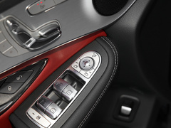 2020款 GLC 260 4MATIC 轿跑SUV