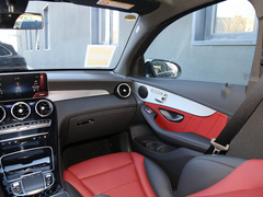 2020款 GLC 260 4MATIC 轿跑SUV