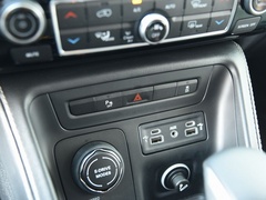 2020款 2.0T 插电混动进享版