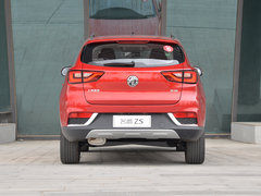 2018款 1.5L 手动65寸巨幕天窗版 国V