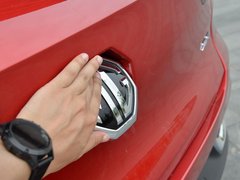 2018款 1.5L 手动65寸巨幕天窗版 国V