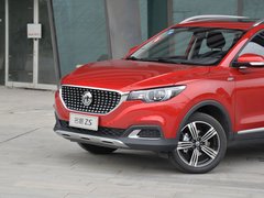 2018款 1.5L 手动65寸巨幕天窗版 国V