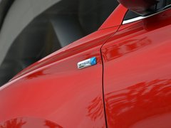 2018款 1.5L 手动65寸巨幕天窗版 国V