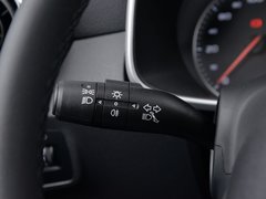 2018款 1.5L 手动65寸巨幕天窗版 国V