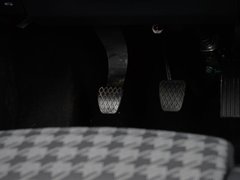 2018款 1.5L 手动65寸巨幕天窗版 国V