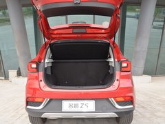2018款 1.5L 手动65寸巨幕天窗版 国V