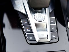 2019款 1.5T 自动尊贵型