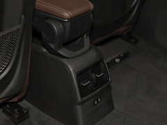 2020款 xDrive30Le 尊享型