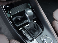 2020款 xDrive30Le 尊享型