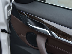 2020款 xDrive30Le 尊享型