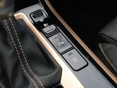 2019款 1.5L CVT豪华版