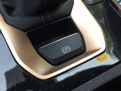 2019款 1.5L CVT豪华版