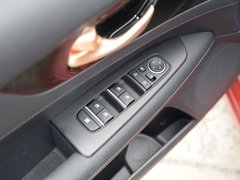 2019款 1.5L CVT豪华版