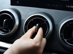 2019款 1.5T 两驱智先锋