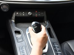 2019款 1.5T 两驱智先锋