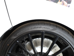 2019款 4.0T 标准型