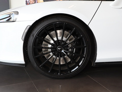 2019款 4.0T 标准型