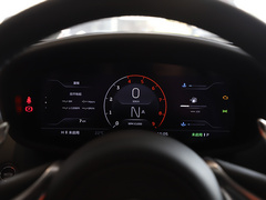 2019款 4.0T 标准型