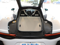 2019款 4.0T 标准型