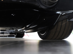 2019款 4.0T 标准型