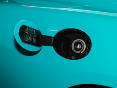 2019款 4.0T 标准型