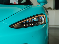 2019款 4.0T 标准型