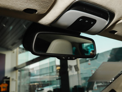 2019款 4.0T 标准型