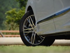 2019款 2.0L 混动舒适版