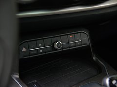 2019款 2.0T 四驱旗舰型 国VI