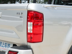 2019款  2.0T汽油两驱精英型国VI大双4C20B