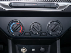 2019款  2.0T汽油两驱精英型国VI大双4C20B
