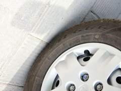 2019款 1.5L标准型国V 5/6座4G15S